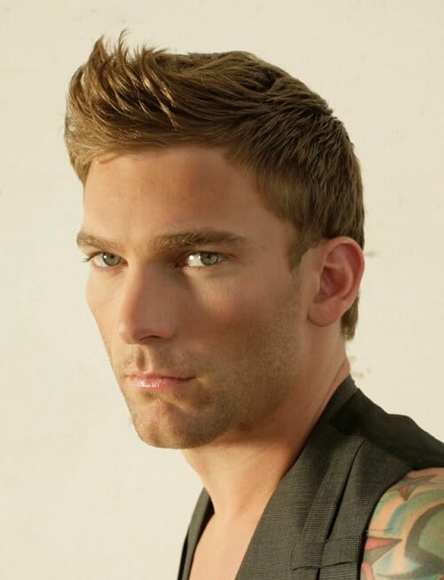 short pompadour stylish haircut for men | MenHairstylist.com