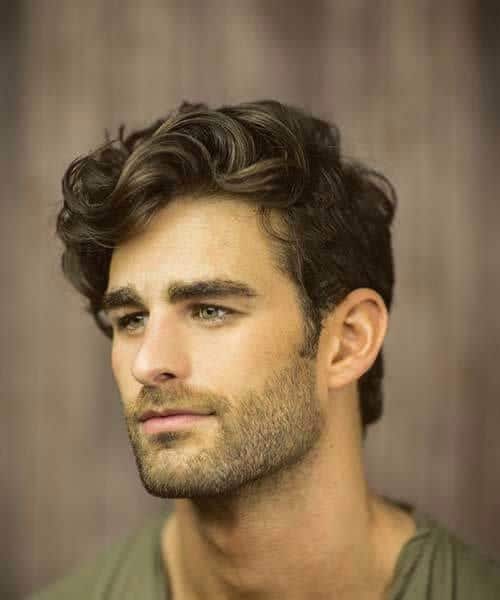 45 Suave Hairstyles for Men with Wavy Hair to Try Out | MenHairstylist.com