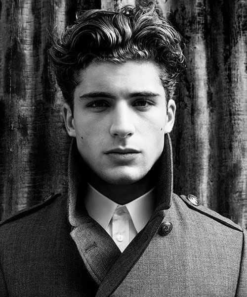 45 Best Hairstyles for Men with Wavy Hair in 2022 (With Pictures)