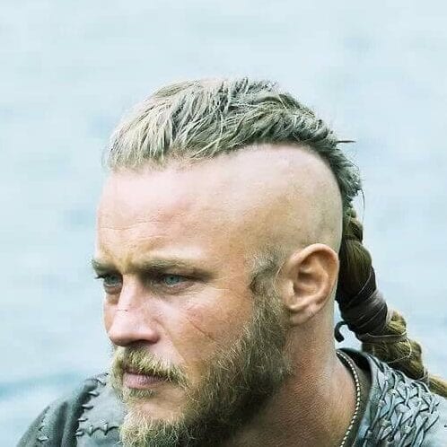 young ragnar lothbrook viking hairstyles