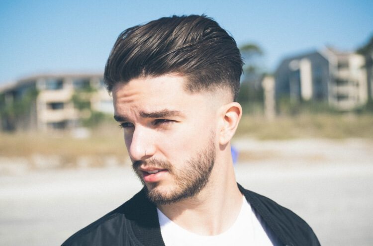 mid fade hairstyle featured image