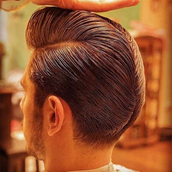 Ducktail Hairstyles - a man had his Ducktail Hairstyles with beard